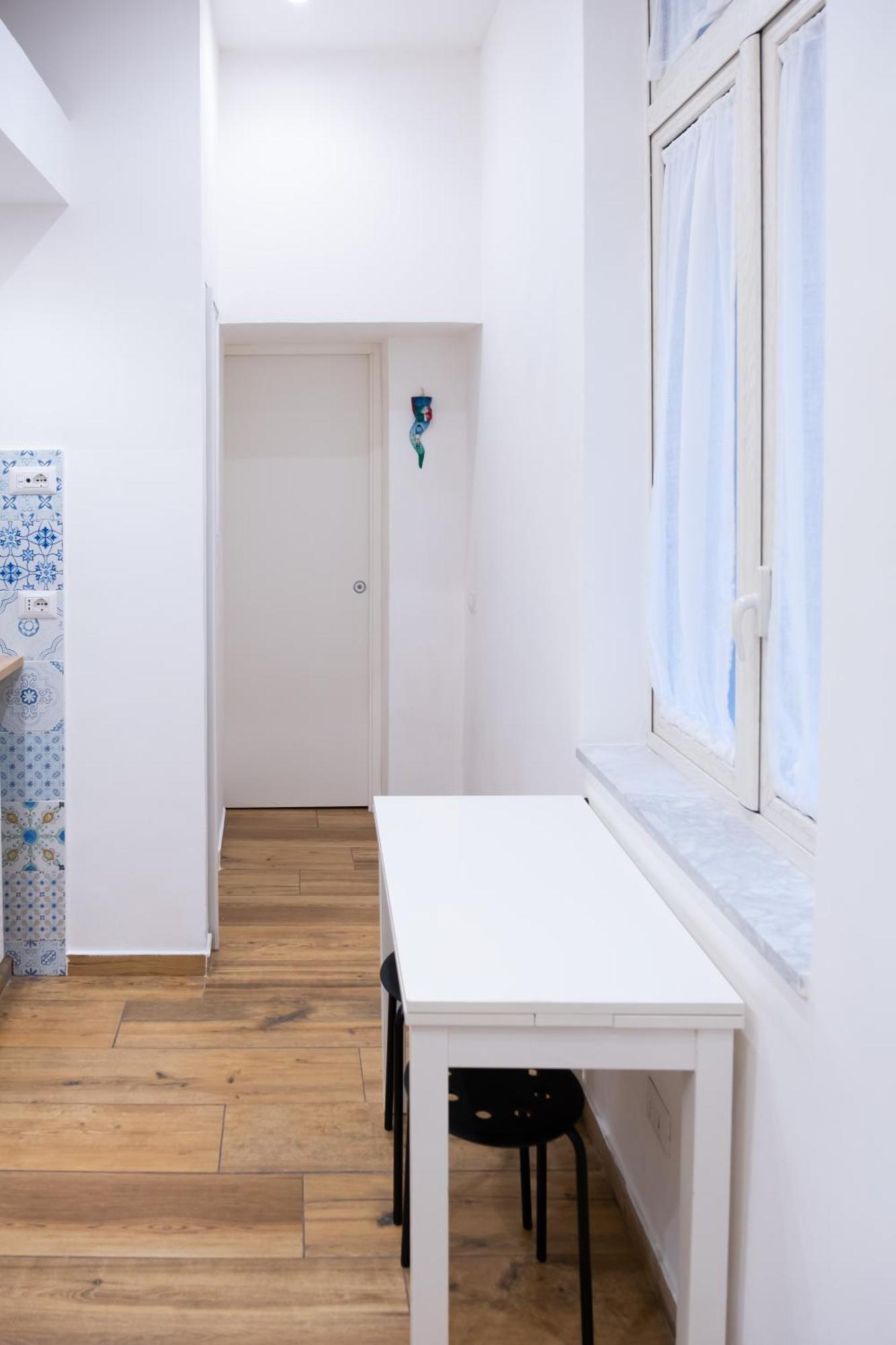 Colibri A Piazza Dante Apartment Napoli Exterior foto